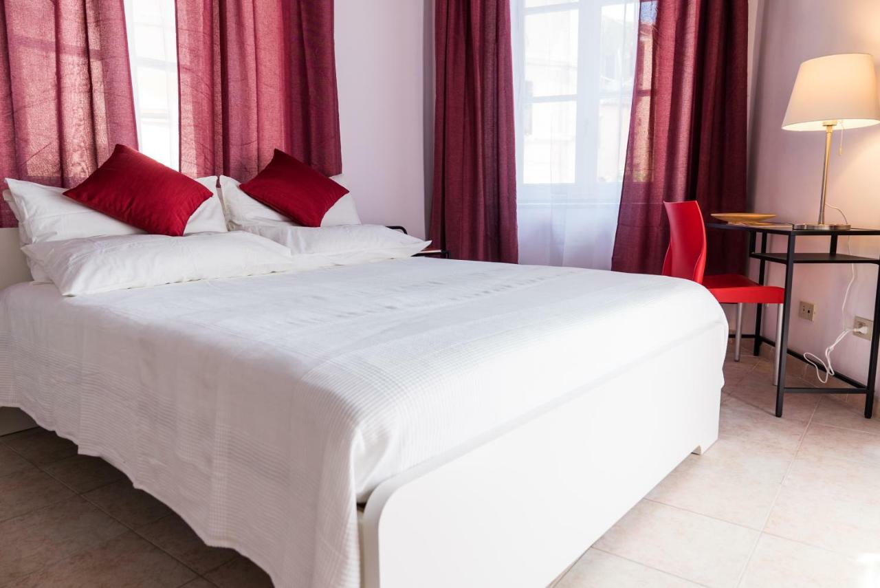 Modern Apartments باليسترينا المظهر الخارجي الصورة